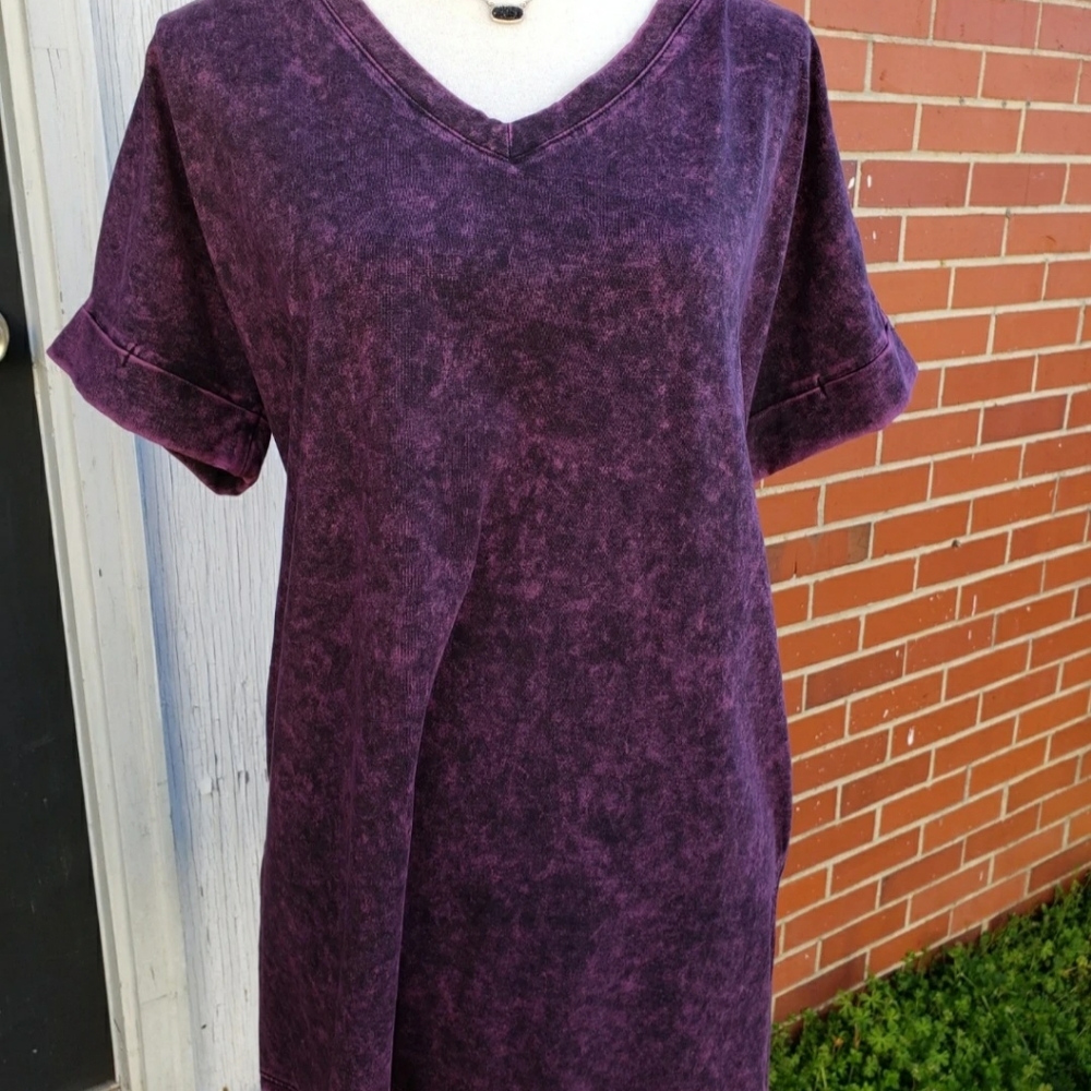 NWOT- Mineral Washed Top